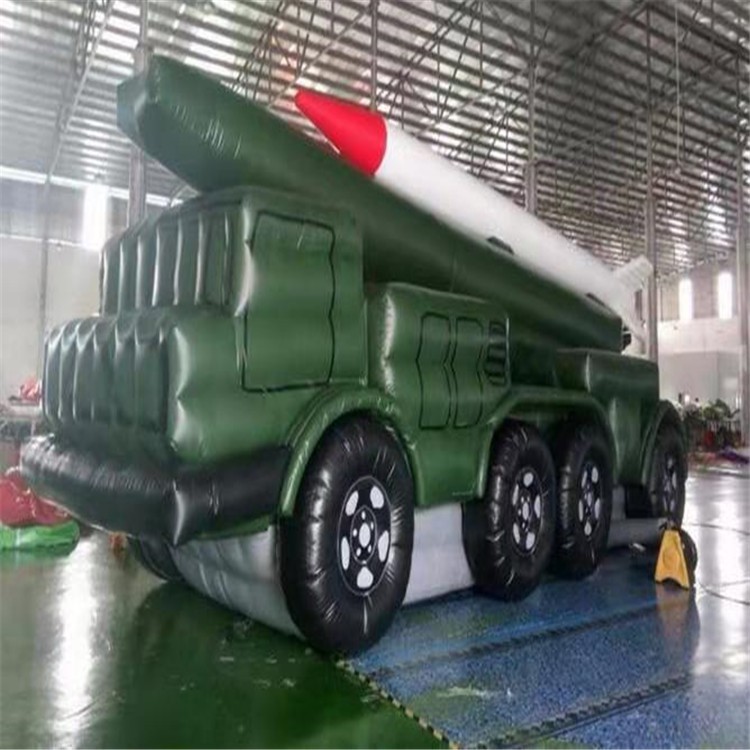 吴川陆地充气战车